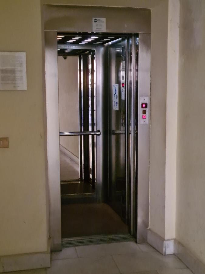 Appartamento Vittoria - City Center فلورنس المظهر الخارجي الصورة